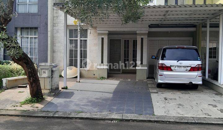 Rumah siap huni di dekat santa lorensia alam sutera 