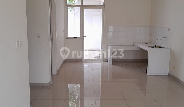Ready-to-Occupy House in Suvarna Sutera Pasar Kemis