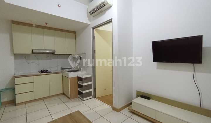 Ready-to-Occupy Apartment Near Summarecon Mall Ready-to-Occupy Apartment Near Summarecon Mall