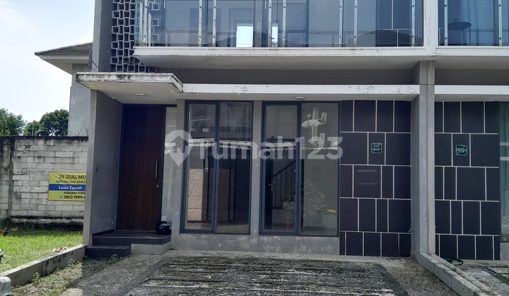 3-Bedroom House Near Cisauk Station and Toll Road