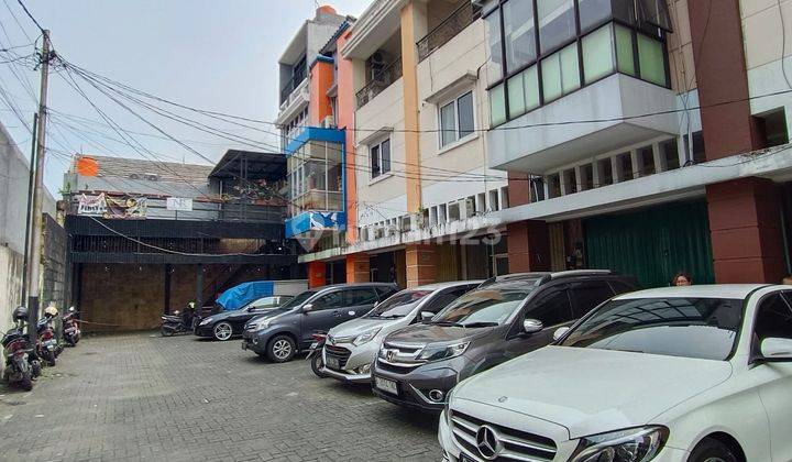 Ruko 4.5lantai Harga Murah di H.nawi Raya Jakarta Selatan Parkir Luas Terdapat Lift Barang 9