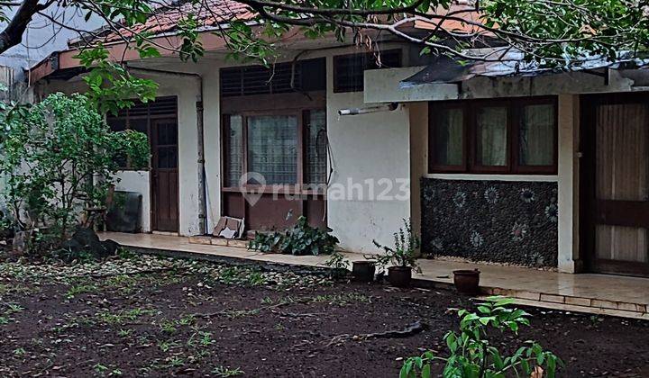  Rumah Hitung Tanah Lokasi Strategis Mentengdalam Jakarta Selatan 1