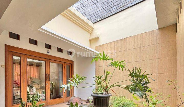 Rumah di Komplek Eksklusif Siap Huni Lokasi Strategis di Rempoa Masuk Jakarta Selatan 1