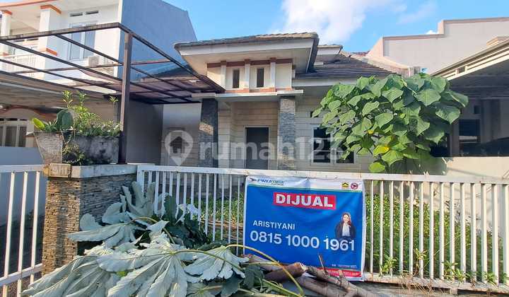 Rumah Butuh Renovasi Dalam Komplek Puri Gading SHM Lokasi Dekat Akses Tol di Jatimelati Bekasi