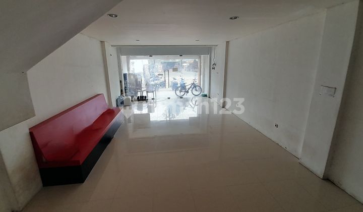 Dijual, Ruko Sisa 1 Unit Siap Huni 3 Lantai + Ada Rooftop Lokasi Strategis di Ciganjur, Jakarta Selatan 1