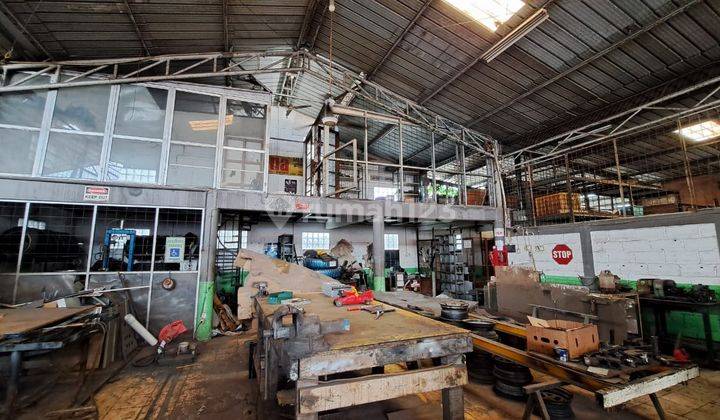 Dijual, Tanah & Bangunan Gudang Cocok utk Bengkel atau Tempat Usaha Area Strategis Dekat Tol & Pinggir Jalan di Ciputat, Tangerang Selatan 1