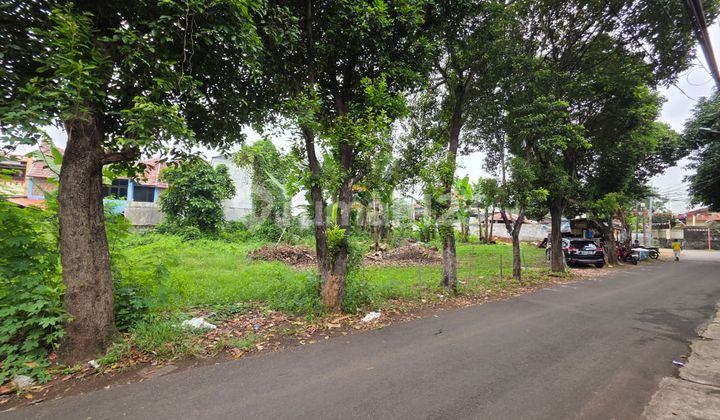 Jarang Ada! Tanah Luas 1425 m² Cocok untuk Dibangun Cluster atau Investasi Lokasi Strategis di Ulujami, Jakarta Selatan Jarang Ada! Tanah Luas 1425 m² Cocok untuk Dibangun Cluster atau Investasi Lokasi Strategis di Ulujami, Jakarta Selatan