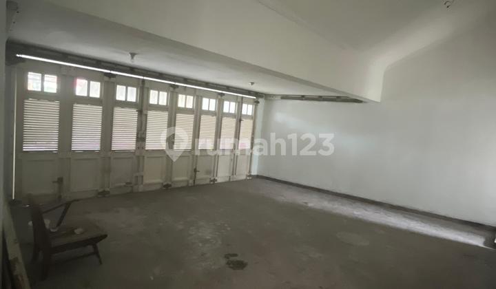 Rumah 2 Lantai Kokoh Strategis Pinggir Jalan Tanah LuasCocok Hunian, Usaha maupun Kantor Lokasi Dekat Terogong Cilandak, Jakarta Selatan 2