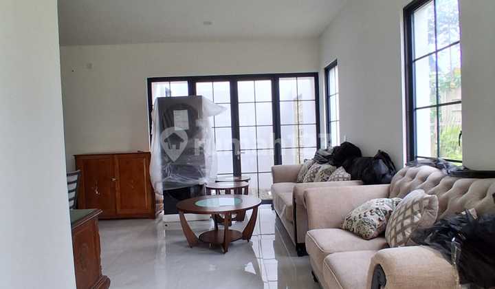 Modern House Ready to Live Hook Position Sturdy Building Brand New Location in Citra Garden Bintaro, South Tangerang 2