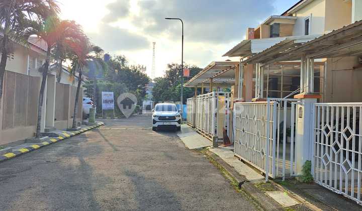 Rumah Butuh Renovasi Dalam Komplek Puri Gading SHM Lokasi Dekat Akses Tol di Jatimelati Bekasi 2