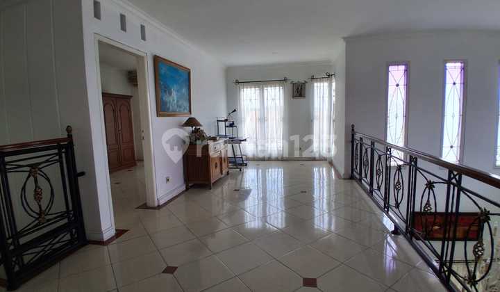 Dijual Rumah di Pamulang 2 Lantai Dekat Fasilitas Kesehatan