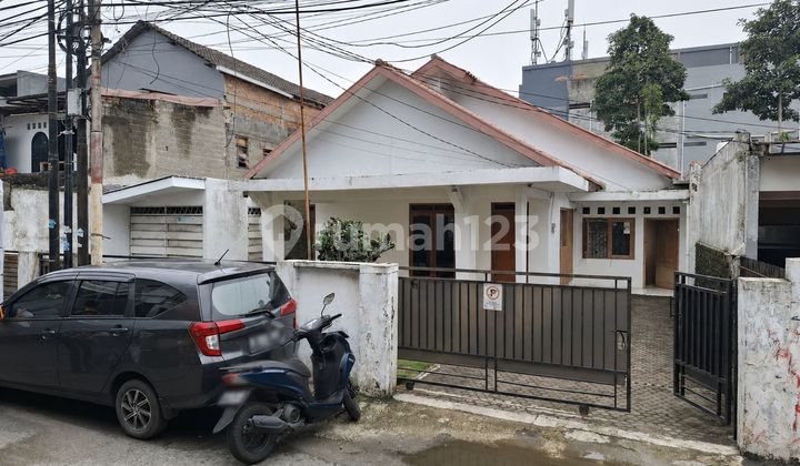 Jual Cepat Rumah Strategis Dekat Stasiun Manggarai dan Menteng Cocok Buat Hunian Kost Akses Mudah ke Sudirman Rasuna Said dan Kuningan Jual Cepat Rumah Strategis Dekat Stasiun Manggarai dan Menteng Cocok Buat Hunian Kost Akses Mudah ke Sudirman Rasuna Said dan Kuningan