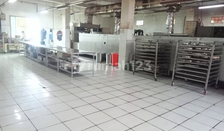 Mini Jatiwaringin Building, Pondok Gede, Bekasi 2