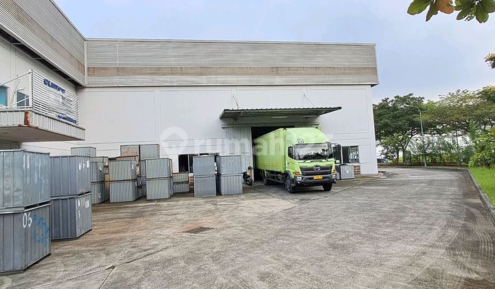 Gudang Dikawasan Industri Cikarang Cikarang Jawa Barat Gudang Dikawasan Industri Cikarang Cikarang Jawa Barat