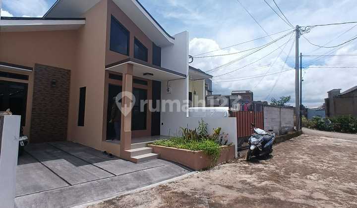 Price Drop!! New Move-in Ready House in Cihanjuang Parongpong