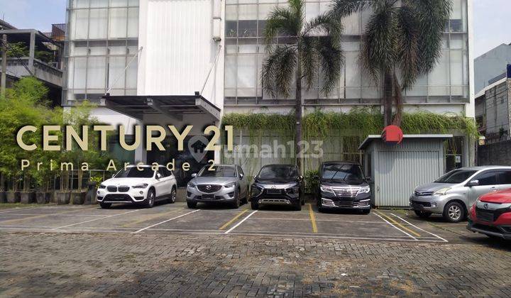 Gedung 4 lantai Jakarta Selatan (9525) 1