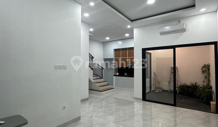 Rumah Baru 2 Lantai Modern Lay Out Bagus All Kamar Mandi Dalam 2