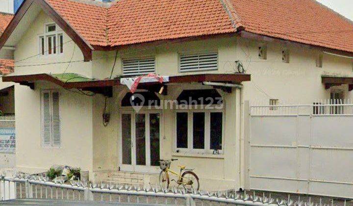 Rumah Kuno Jl Nias STRATEGIS, Ada Lahan Parkir 1