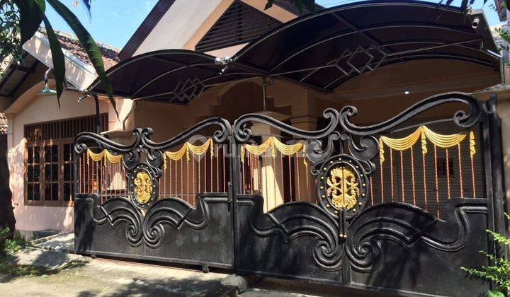 Rumah Rungkut Barata Hadap Utara 1