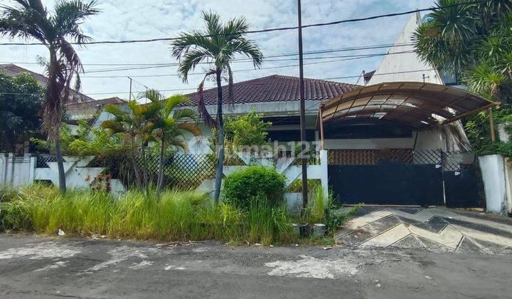 2 Rumah Dharmahusada Indah Tengah 1