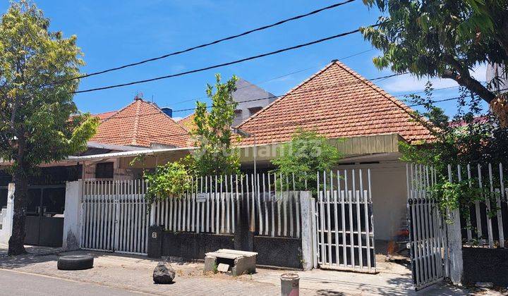 Rumah Pusat kota Area sekitar jl  Indragiri  1