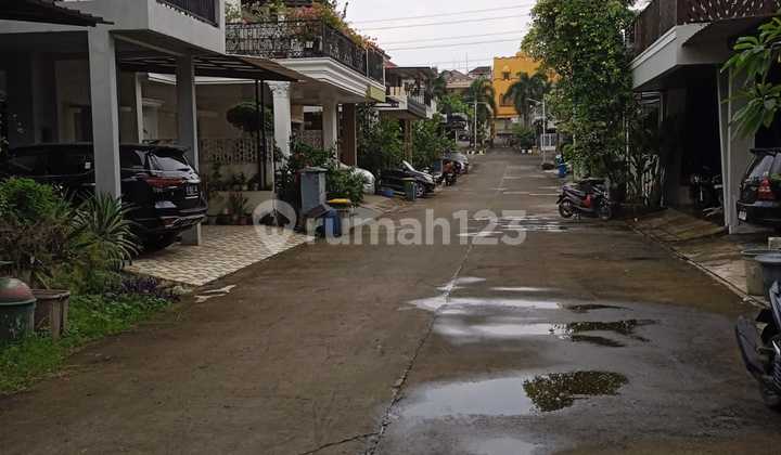 Rumah 2Lt Jatiwarna Bekasi 2