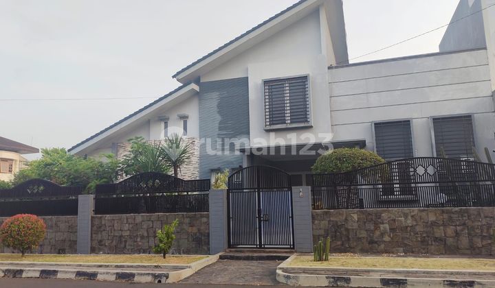 Rumah Mewah Kayu Putih Pulomas Jakarta Timur 