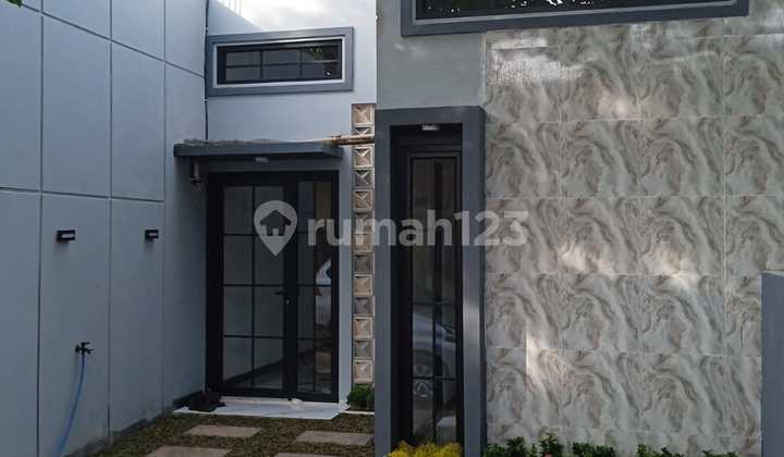 Nice House in Cikeas Cibubur Nice House in Cikeas Cibubur