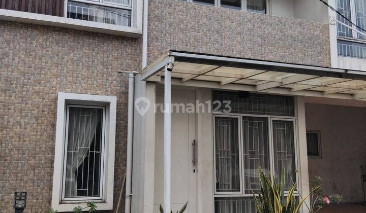 Rumah 2lt Jatiwaringin Jakarta Timur 2