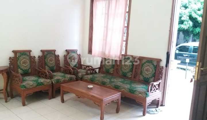 Rumah Kota Wisata Cibubur 2