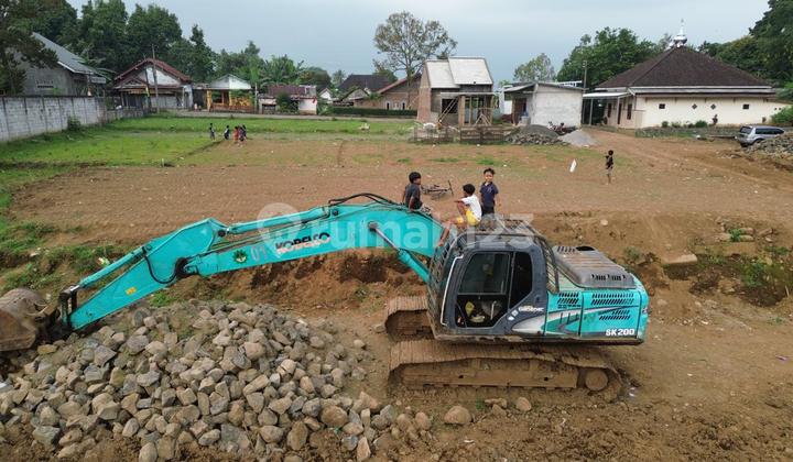 Beautiful House with Mount Slamet View 2