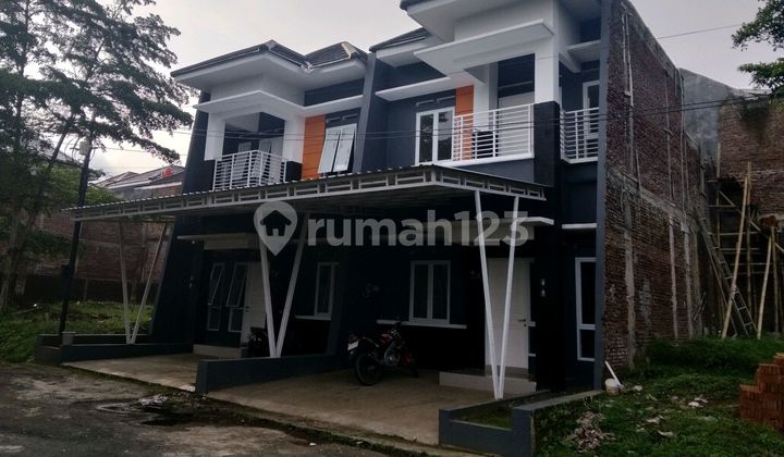 Rumah Mewah 2 Lantai View Gunung Slamet
