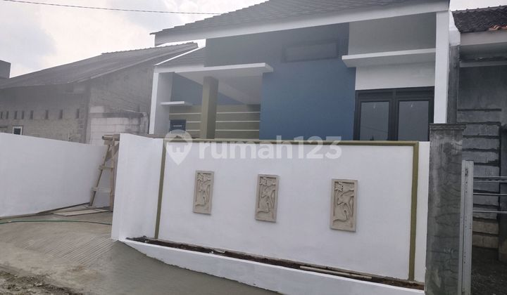 Rumah Cantik Dekat Kopi Keprok Purwokerto