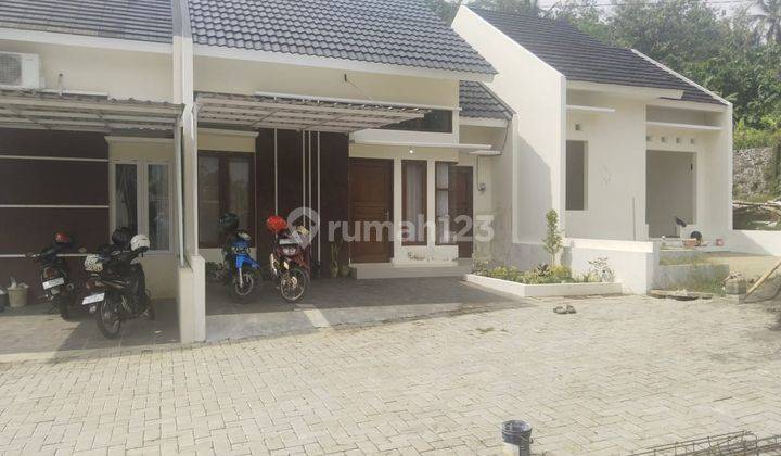 Rumwh Murah Purwokerto Dekat Jalan Provinsi 1