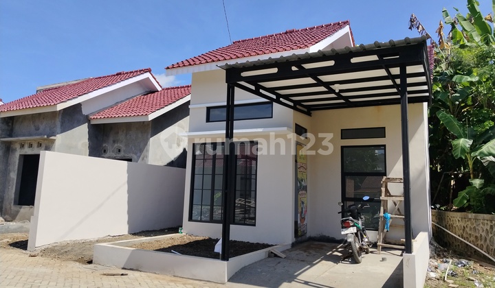 Affordable Homes in Purwokerto Near the Station Affordable Homes in Purwokerto Near the Station