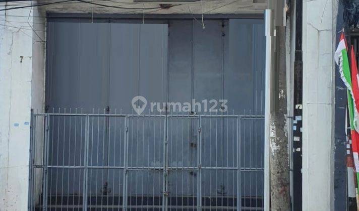 Ruko di Kramat Jaya Siap Pakai Hadap Jalan Utama Luas 6x17 102m2 Semper Jakarta Utara 1