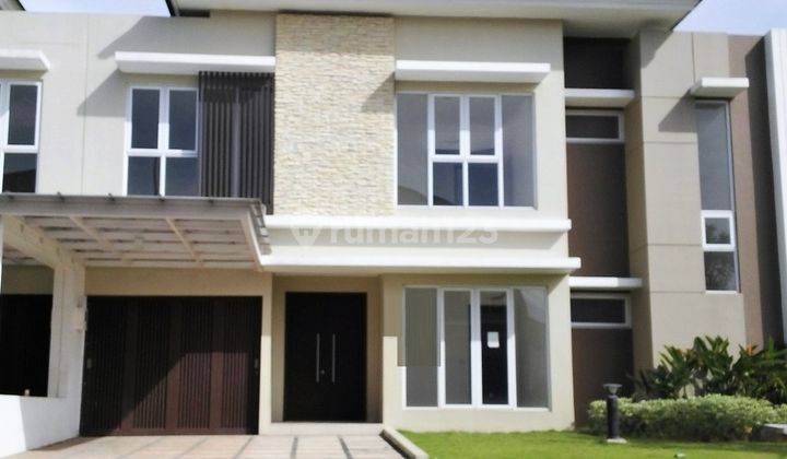 Rumah  12x20 244m 4+1KT Cluster Dbanyan JGC Jakarta Garden City 1