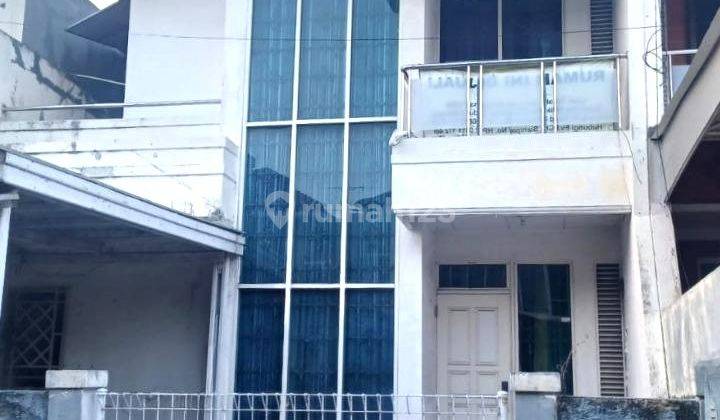 Rumah 2lt 8x17 135m 4KT Taman Modern Cakung Jakarta Timur 1