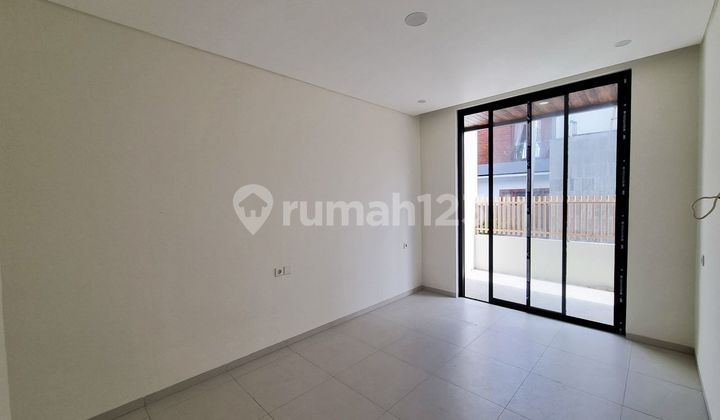 Rumah Baru dan Minimalis Daerah Canggu 2