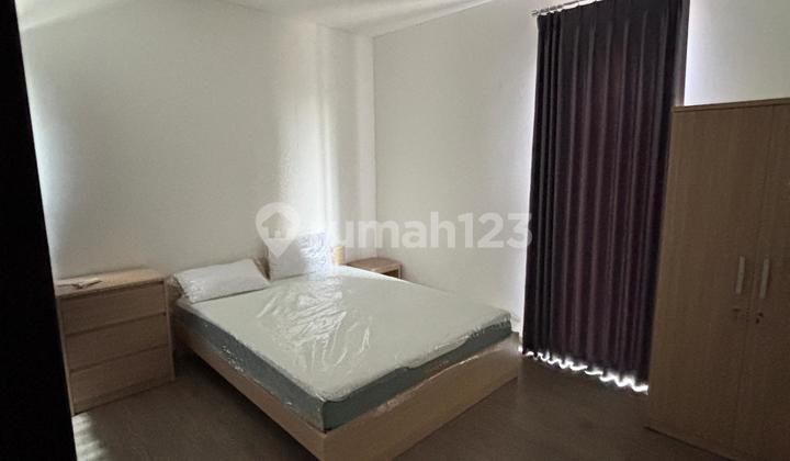 Rumah Attic di Jakarta Timur 2