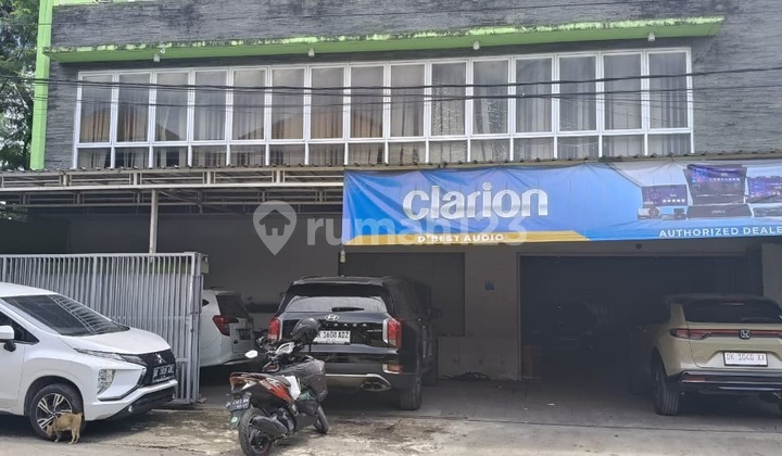 For Sale House and Office in a Strategic Location, West Gatsu Denpasar 2