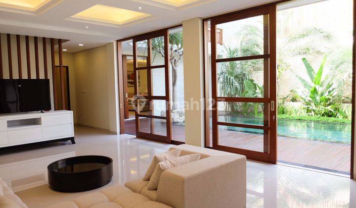 For Sale Luxury Modern Villa In Bumbak Umalas 2