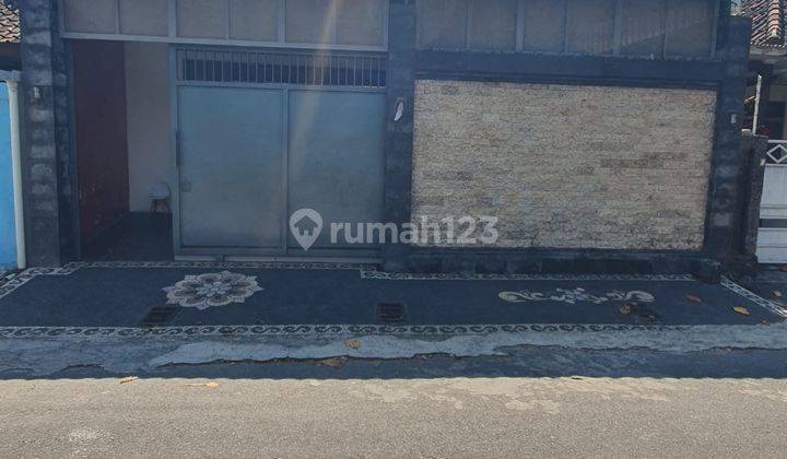 Dijual Gudang Murah Lantai 1 di Drupadi Renon 1