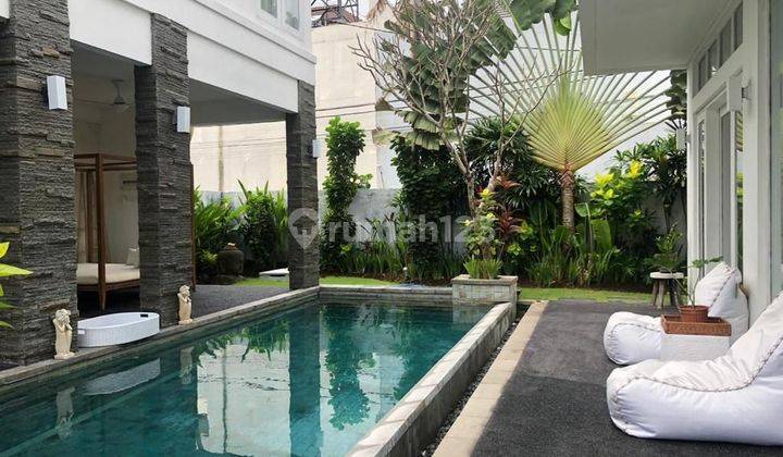 Dijual Luxury Villa di Komplek Elit Berawa Canggu 2