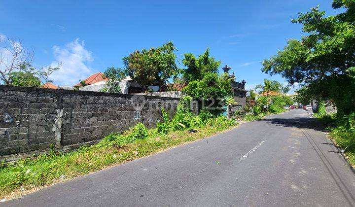 Land for sale in a prime area at Pura Mertasari Kuta 1