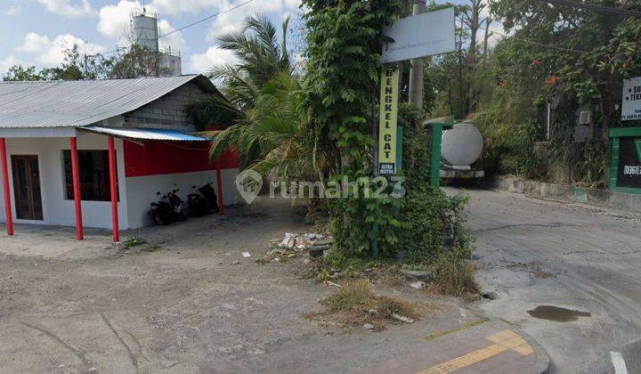 Strategic land for rent on the main road of Uluwatu Jimbaran 1