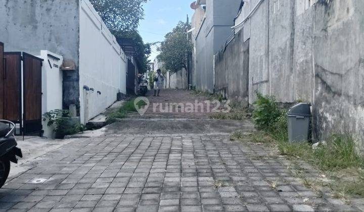 Dijual Tanah Lingkungan Villa di Semer Kerobokan 2