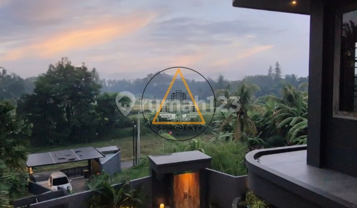 MODERN LUXURY VILLA WITH RICEFIELD VIEW IN UBUD MODERN LUXURY VILLA WITH RICEFIELD VIEW IN UBUD