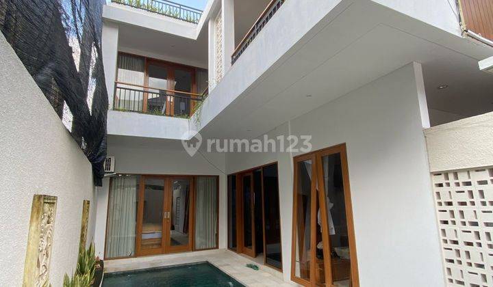 Brand New Villa With Ocean View Location In Mumbul Hill Nusa Dua 1