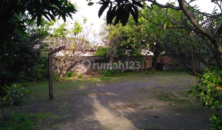 Dijual Tanah Bonus Bangunan Rumah di Tukad Citarum Renon 2